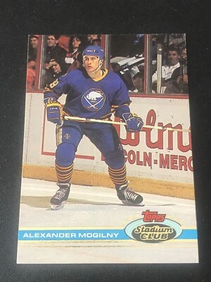 1991-92 Topps Stadium Club Alexander Mogilny #195 - Image 1 of 2