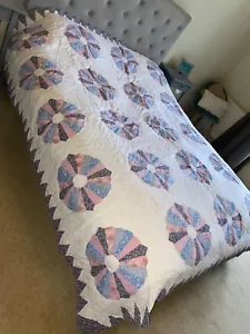 Vintage Patchwork Quilt Bedspread Eiderdown Bed Throw Blanket Comforter Prairie - Picture 1 of 15