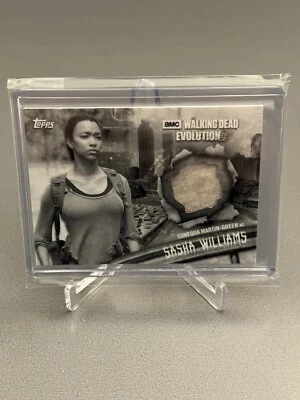 TOPPS WALKING DEAD EVOLUTION SONEQUA MARTIN-GREEN/SASHA RELIC CARD 05/10 - Image 1 of 2