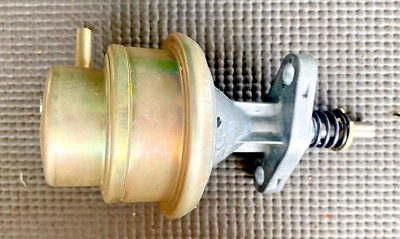 Master механический топливный насос - 151-1116 / 37-02902 - подходит для Opel Kadett 1,5 л 1968 - Изображение 1 из 4