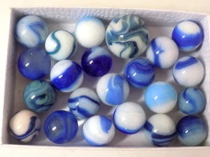 Lot of 22 Vintage Machine Made Blue & White Agate Swirls-Estate Find - Picture 1 of 3