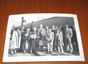 Foto de colección de los años 50 tren viajero pista # 9 foto familiar vintage original en blanco y negro - Imagen 1 de 6