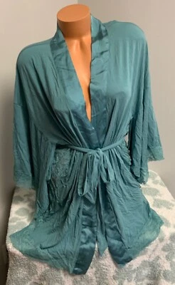 Victoria's Secret Modal Robe Kimono Sleeve Sage Green Lace Trim sz XS/S - Image 1 of 3