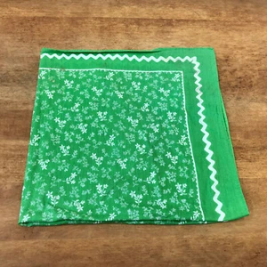 Vintage Green Bandana Rare Floral Pattern - Picture 1 of 7