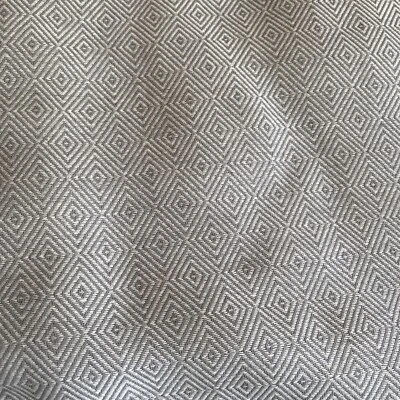 Cortinas Ikea FJADERMOTT, 1 par, blanco/gris 57"x98", patrón geométrico, NUEVO Foto 1 de 4