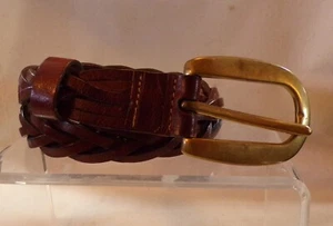 Cinturón tejido de cuero marrón vintage DKNY, hebilla de latón liso, talla pequeña - Imagen 1 de 4