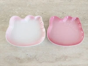 LE CREUSET Hello Kitty - Set of 2 Plates 25cm - Clearance - Picture 1 of 15