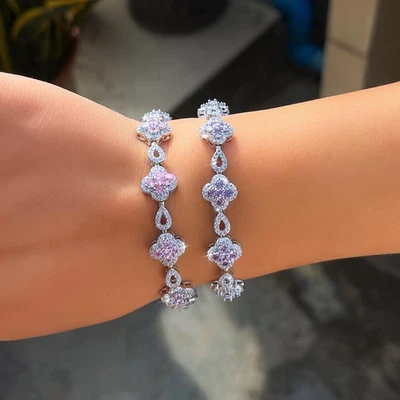 Pulsera de flores enchapada en plata para mujer circonita cúbica micro pavimentada joyería de boda Foto 1 de 4