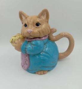 VINTAGE Kitshy Kitty Cat TEAPOT Hand Painted Cat Loves Farmhouse Decor 7.25" - Picture 1 of 21