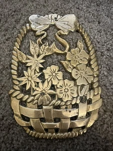 Gold Metal Flower Trinket Hot Plate - Picture 1 of 2