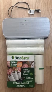 The NutriChef Automatic Vacuum Sealer Food Preserver System + 6 Rolls/ Bags NEW - Picture 1 of 2
