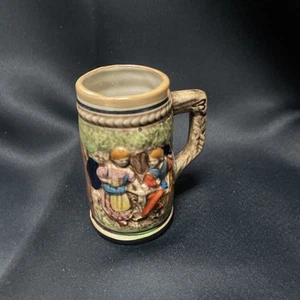 Vintage Mini Deutscher Stil Keramik Bier Stein Becher 3,75 cm hoch - Bild 1 von 8