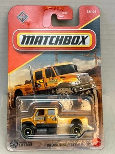 Matchbox International CXT 78/124 amarillo nuevo en paquete 2025 - Imagen 1 de 4