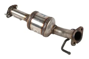 Genuine GM 3-Way Catalytic Converter 42339689 - Picture 1 of 5