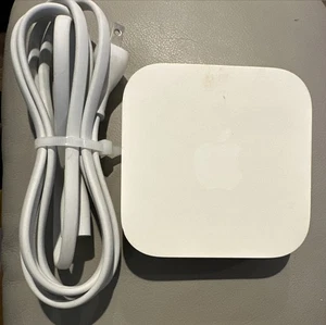 Apple A1392 Airport Express 2. generacji dwuzakresowy router WLAN 802.11n - Zdjęcie 1 z 4
