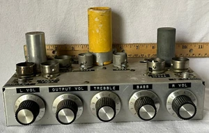 Vintage TUBE Amplifier comes as shown parts only - Afbeelding 1 van 16