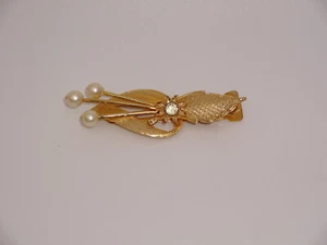 Vintage Gold Tone Hair Clip Faux Pearls Rhinestone Flower Swirl - Imagen 1 de 2