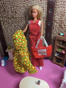 Vintage Barbie Clone Outfit - Bibs, Hooded Jacket, Top, Coke, Tote Bag & Shoes - Picture 1 of 13
