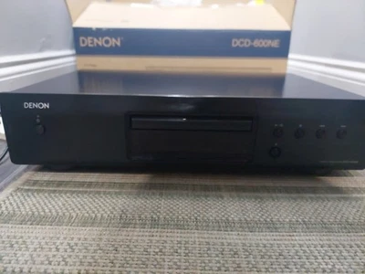 Denon CD Player DCD-520AE Black hifi separate no remote IMMACULATE  - Image 1 of 3