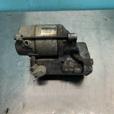 Motor de arranque usado serve: 2001 Dodge Durango 4.7 OEM (retirado do corredor) - Imagem 1 de 4