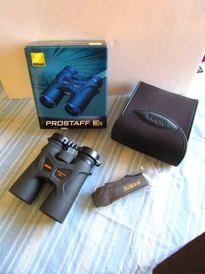 Nikon Prostaff 3s 10x42 Binoculars W/EVERYTHING PICTURED. - Image 1 of 4