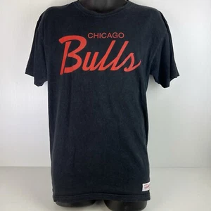 Mitchell & Ness Chicago Bulls NBA Licensed Graphic T-Shirt Mens L black/Red - Foto 1 di 7