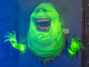 Ghostbusters Slimer Wallbreaker Prop Decor Lighted Remote Official Ghost Horror - Picture 1 of 2