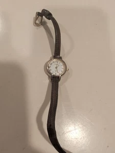 Kutschenuhr von Timex,Damen,braunes Band,Goldgehäuse Anzeige ist ungeprüft.Teile Reparatur - Bild 1 von 2