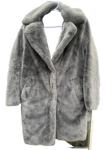 GREY FAUX FUX COAT SIZE 6 - Picture 1 of 4