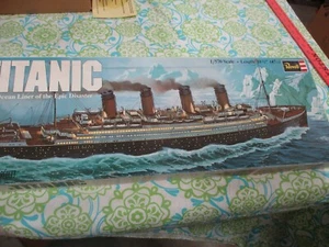 Maßstab 1:570: Revell:RMS Titanic Kit # H-445, 1976 offene Box - Bild 1 von 10