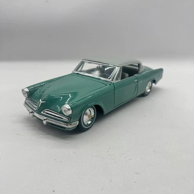 MODELLINO AUTO STUDEBAKER STARLINER 1953 - SOLIDO - SCALA 1:18 "DIECAST" - Immagine 1 di 4