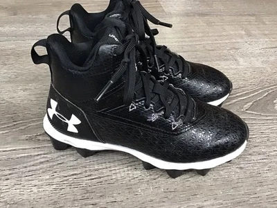 Under Armour Hammer Mid RM Jr. Football Shoes Boys Size 1 Black 3021202-001 - Image 1 of 4
