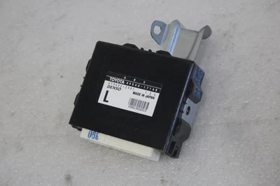 2000 丰田 MR2 SPYDER ABS 控制模块 89540-17160 — 第 1/4 张图片