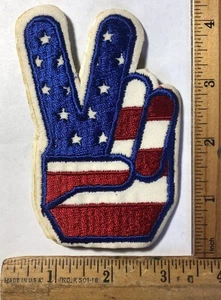 Vintage USA Flagge Peace Schild Filz Aufnäher Patch Biker Hippie Motorrad Antikrieg - Bild 1 von 2