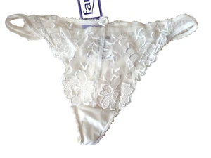 Tanga Bordada Fantasie Style 6670 Blanca Sexy UK XS Precio de venta sugerido por el fabricante £18.50 - Imagen 1 de 4