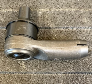 Karlyn Right Outer Steering Tie Rod- 11-412 / 4A0419812A -For Audi 100 92 - 94 - Picture 1 of 7