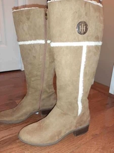 Neu mit Karton Tommy Hilfiger Damenstiefel cognacfarben Wildleder Lammfell Größe 9M - Bild 1 von 8