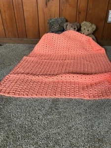 Hand crochet peach color baby blanket,new,soft,warm,baby shower gift,keepsake - Picture 1 of 4