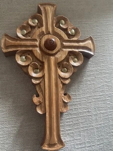 Hand Carved Christian Cross Wall Hanging 10”x 6.5” Signed - Picture 1 of 6
