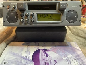 Org. Renault Megane Scenic I Autoradio 8200197529 + Code + Anleitung 22DC229/62R - Bild 1 von 11