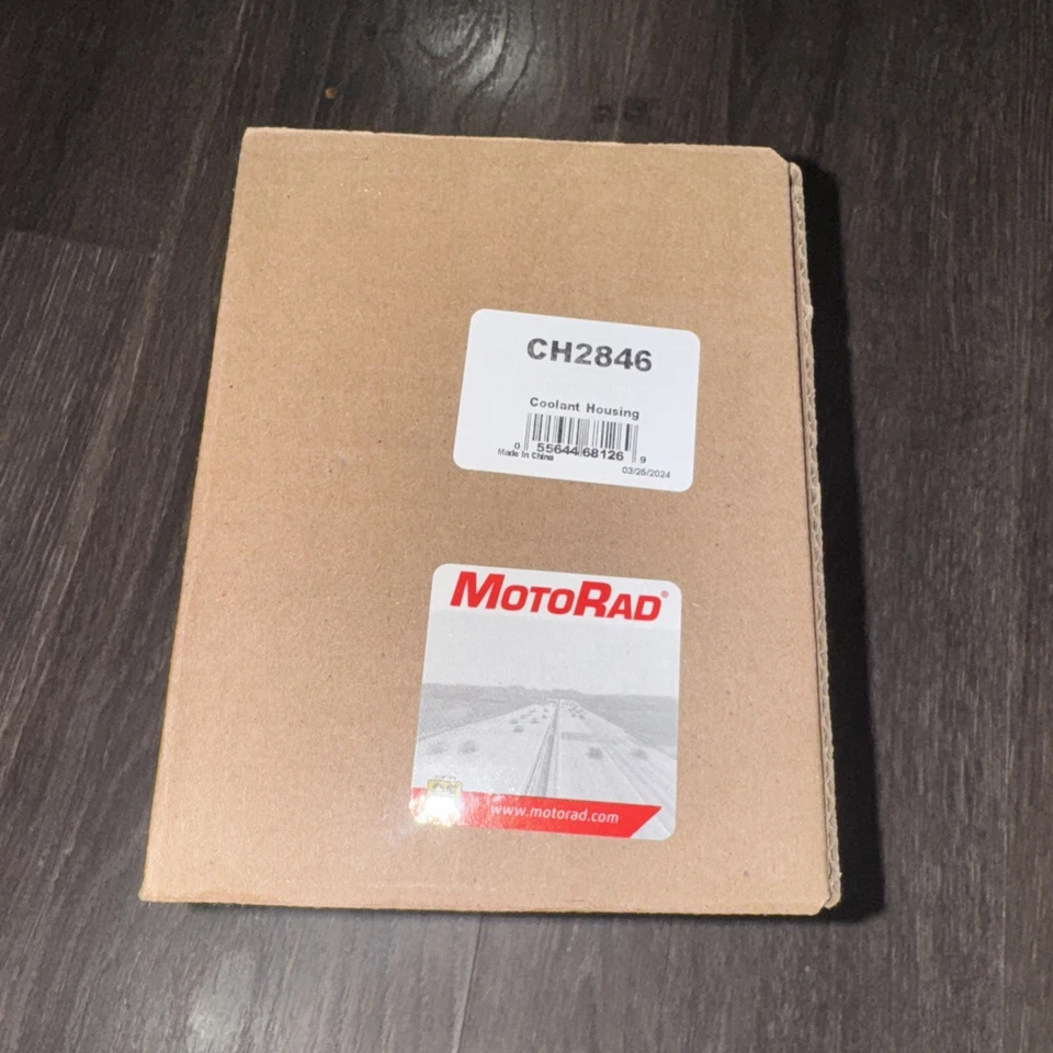 Carcasa refrigerante MotoRad ~ CH2846 Foto 1 de 2