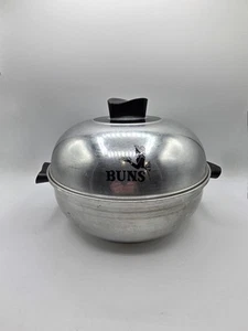 West Bend Bun Warmer Oven for Bread Biscuits Dinner Rolls Pastries Vintage - Picture 1 of 7