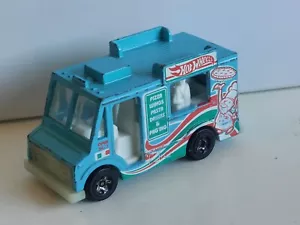 Hot Wheels Die Cast Pizza Wings Pasta Drinks Fast Food Van Car Vehicle 1983 - Picture 1 of 5