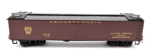 HO Unbranded Pennsylvania RR Railway Express Agency Reefer Car #703 - Picture 1 of 5
