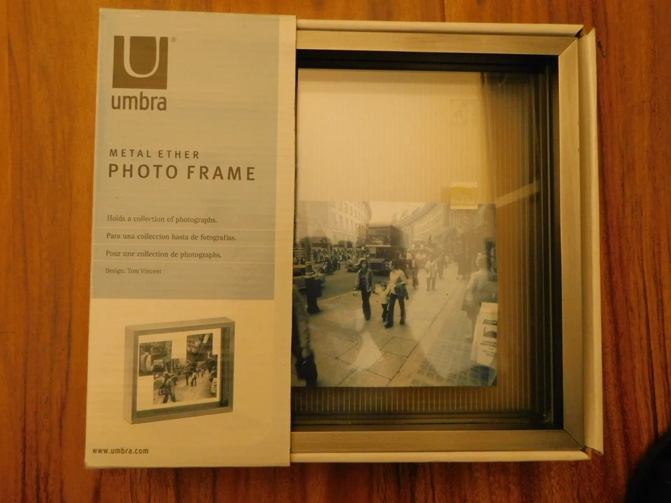 The Umbra Ether 306630-410 Metal Picture Frame Open Box - Image 1 of 1