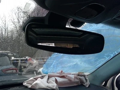 Rear View Mirror Automatic Dimming With Telematics Fits 17-21 COMPASS 1589149 - Image 1 of 4