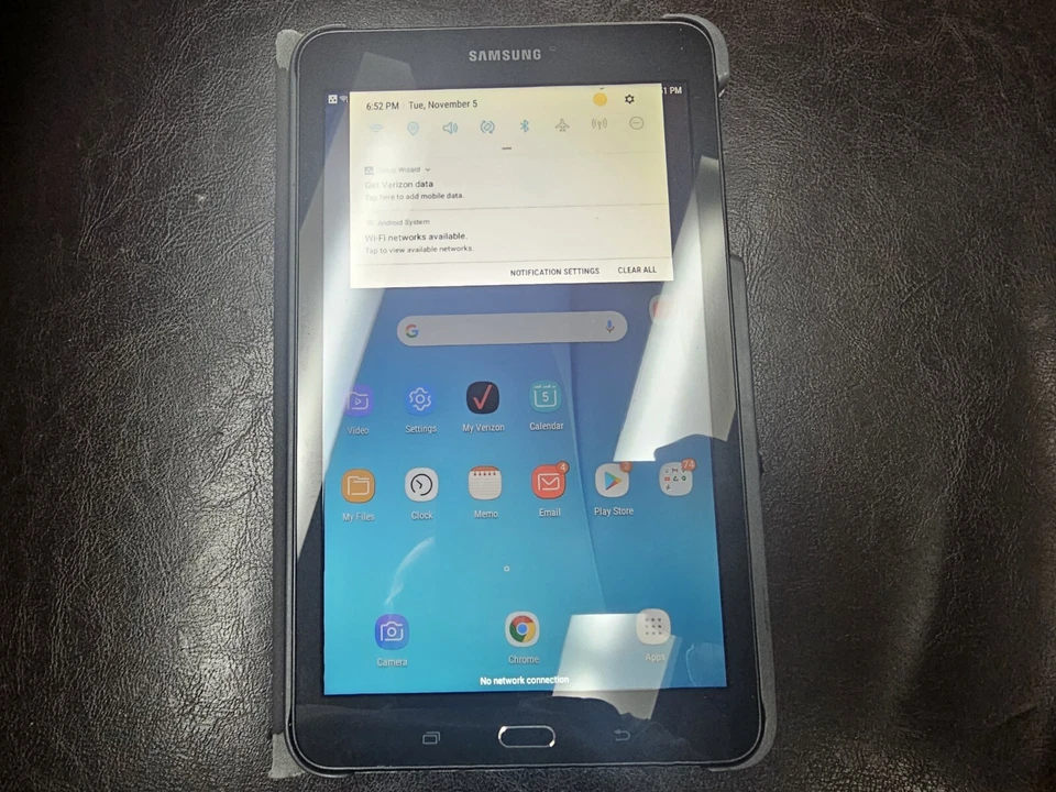 Samsung Galaxy Tab E Verizon Wi-Fi + 4G  - Image 1 of 4