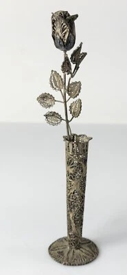 Antigua flor de rosa de filigrana de plata de ley 925 en florero Foto 1 de 4