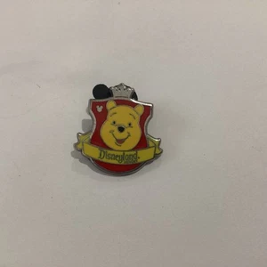 Disneyland Resort Disney Winnie The Pooh Hidden Mickey Crest COMPLETER Pin (J) - Picture 1 of 2