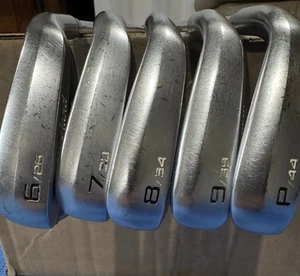 Cleveland Launcher CBX Irons (6-PW) RH Midsize Golf Pride Grips - Picture 1 of 5
